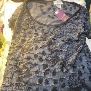 FINAL MARKDOWN Ladies lavish top medium NWT